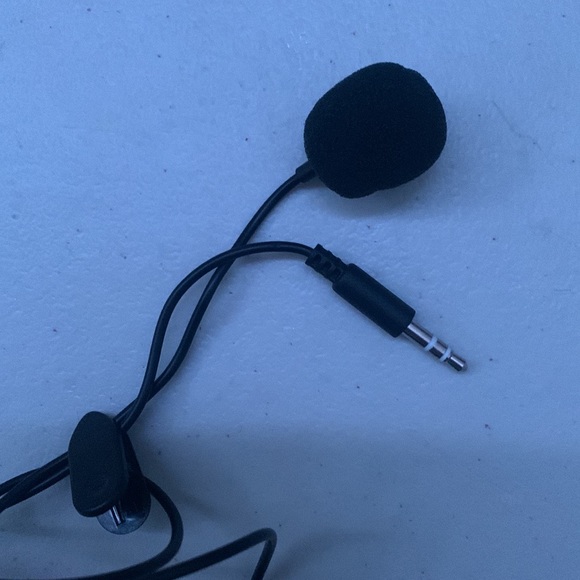 Mini Microphone pluggin - Picture 3 of 6